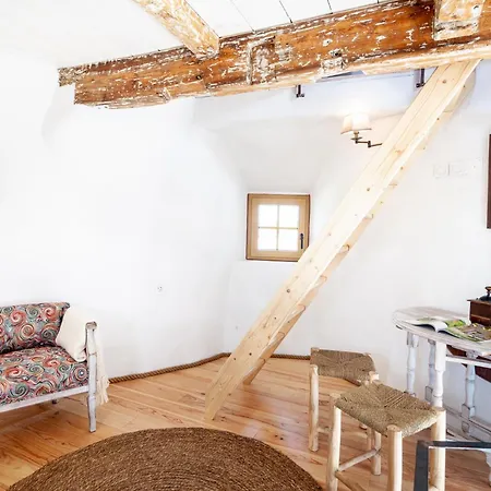 The Indigo Windmill Retreat * Lourinha (Lisbon)