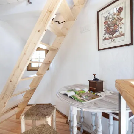The Indigo Windmill Retreat * Lourinha (Lisbon)