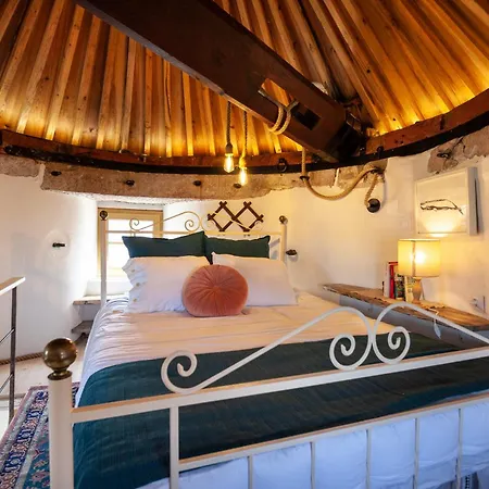 Вилла The Indigo Windmill Retreat Лориньян